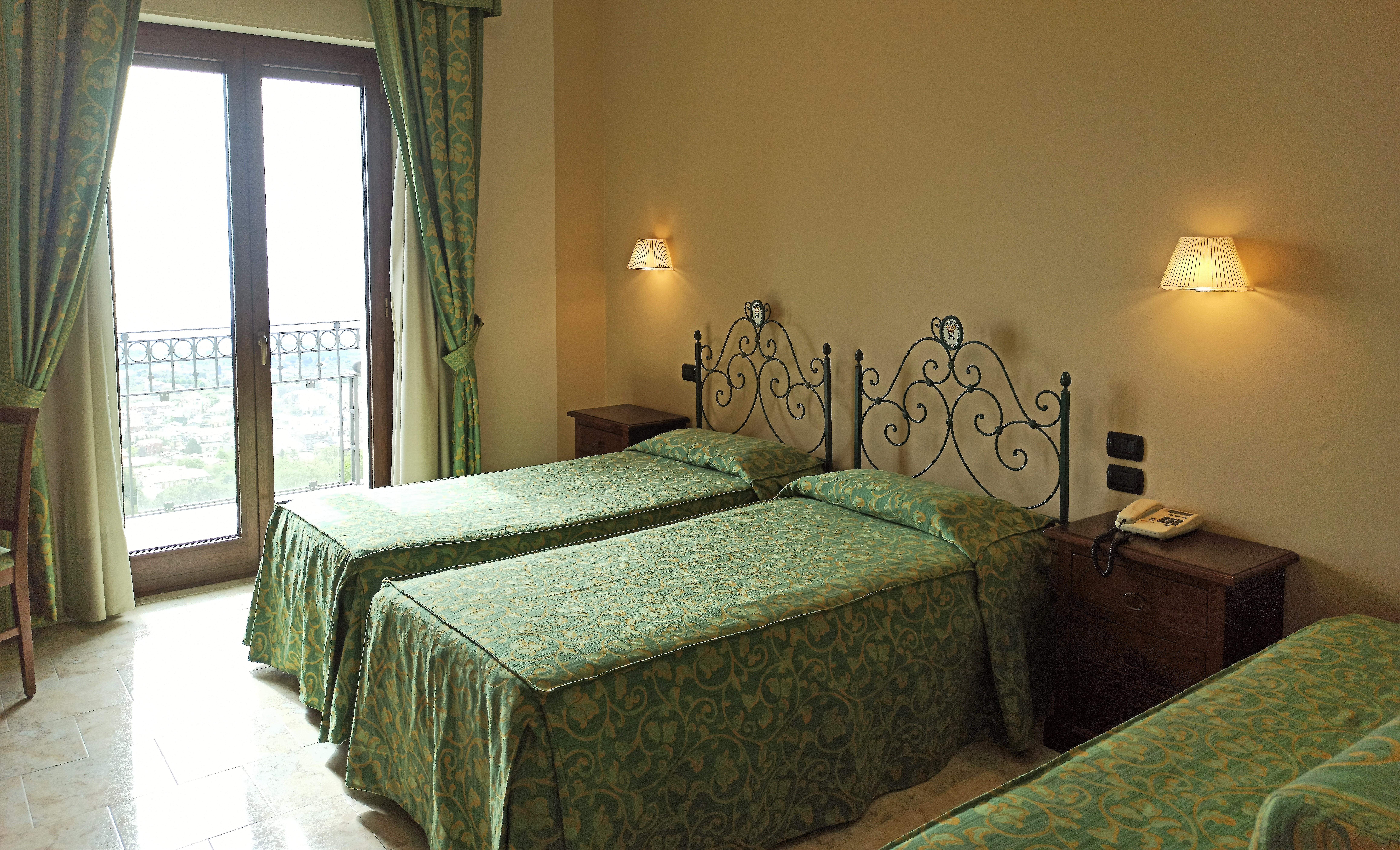 Hotel Primavera Dell'Etna Zafferana Etnea Ngoại thất bức ảnh