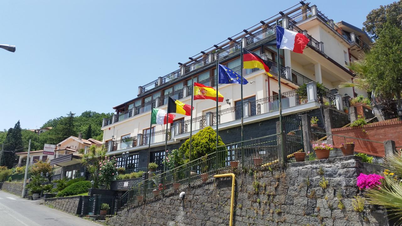 Hotel Primavera Dell'Etna Zafferana Etnea Ngoại thất bức ảnh