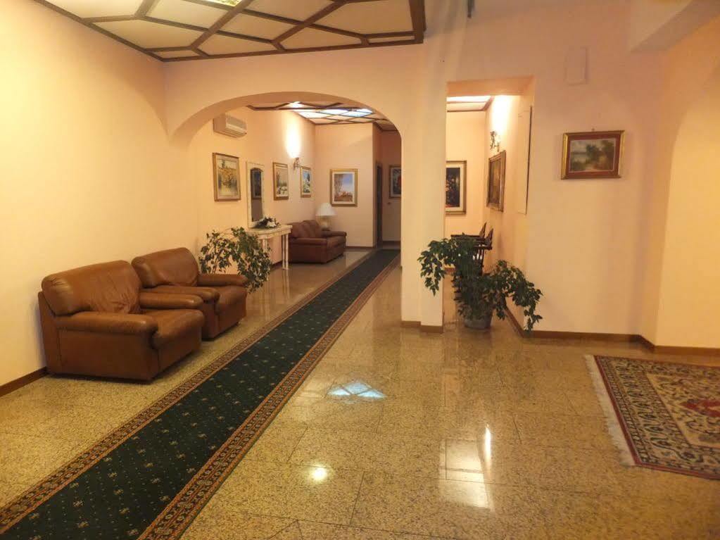 Hotel Primavera Dell'Etna Zafferana Etnea Ngoại thất bức ảnh